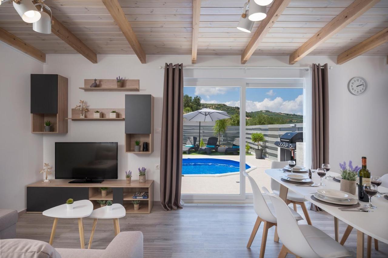 B&M Villas Metochi Siriliou Dış mekan fotoğraf