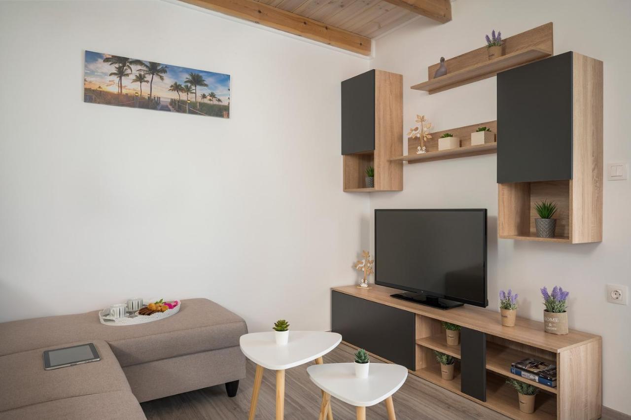 B&M Villas Metochi Siriliou Dış mekan fotoğraf