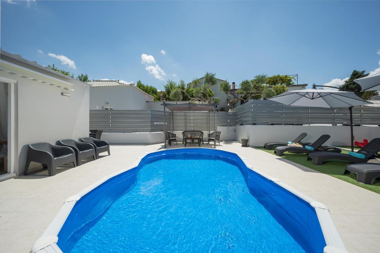 B&M Villas Metochi Siriliou Dış mekan fotoğraf