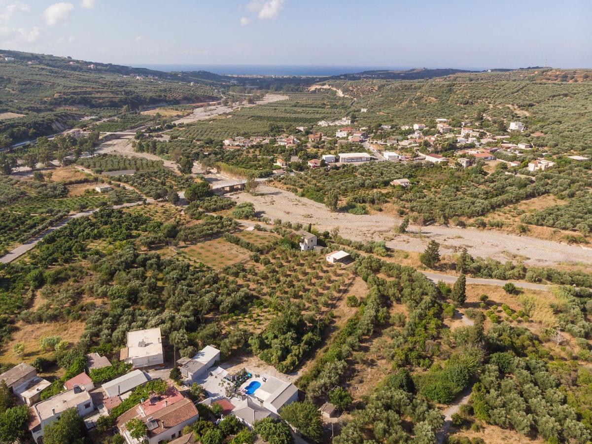B&M Villas Metochi Siriliou Dış mekan fotoğraf